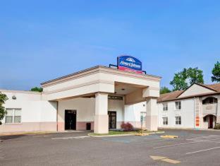 Travelodge By Wyndham Bellmawr Quarto foto